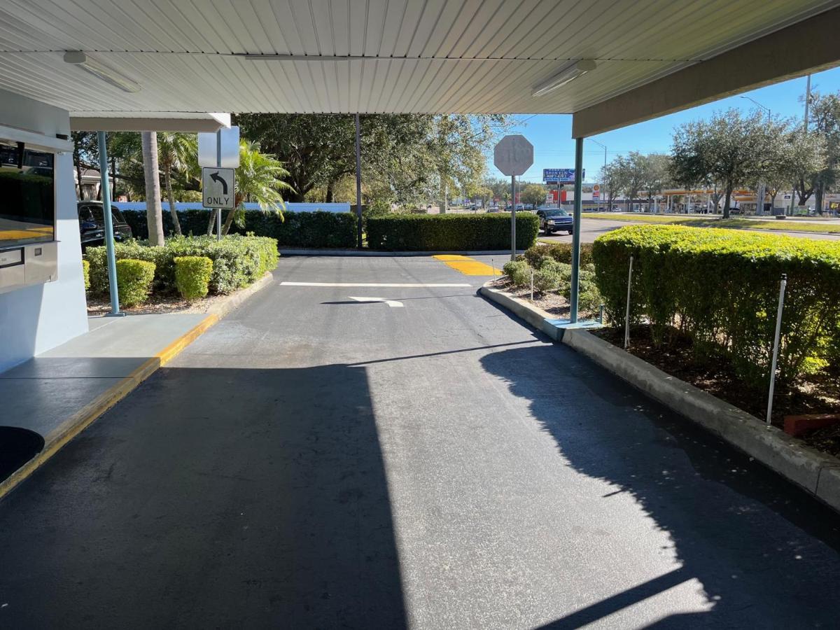 Brandon Motor Lodge Exterior photo